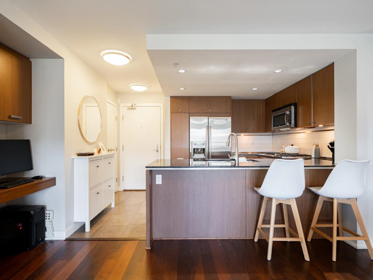 313-2940 King George Boulevard, Surrey, BC, V4P 0E4
