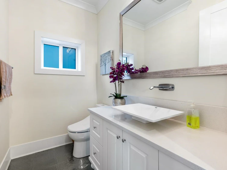 288 E 59th Avenue, Vancouver, BC, V5X 1X9 - 18