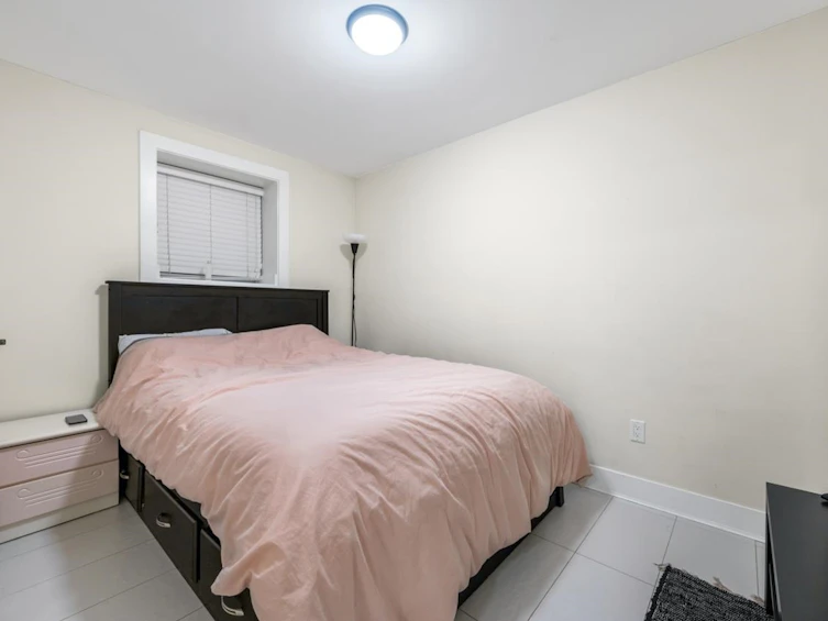 288 E 59th Avenue, Vancouver, BC, V5X 1X9 - 26