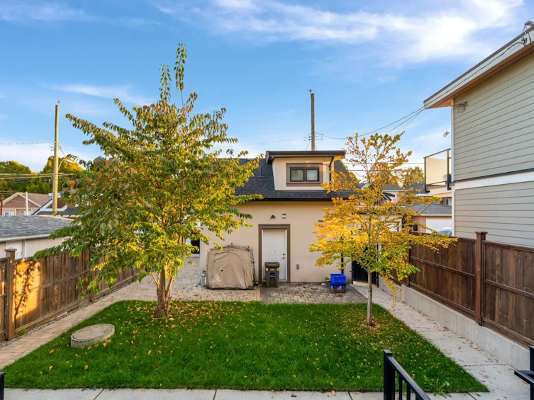 288 E 59th Avenue, Vancouver, BC, V5X 1X9 - 31