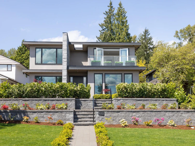 1052 Calverhall Street, North Vancouver, BC, V7L 1Y3 - 3