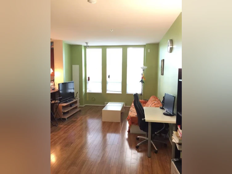 310-3651 Foster Avenue, Vancouver, BC, V5R 0A2 - 2