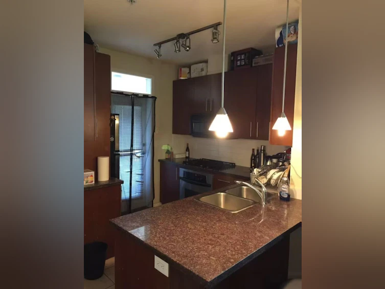310-3651 Foster Avenue, Vancouver, BC, V5R 0A2 - 6