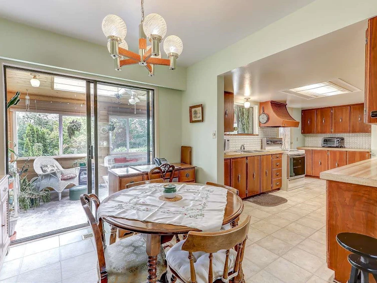 11700 Blundell Road, Richmond, BC, V6Y 1L3 - 2