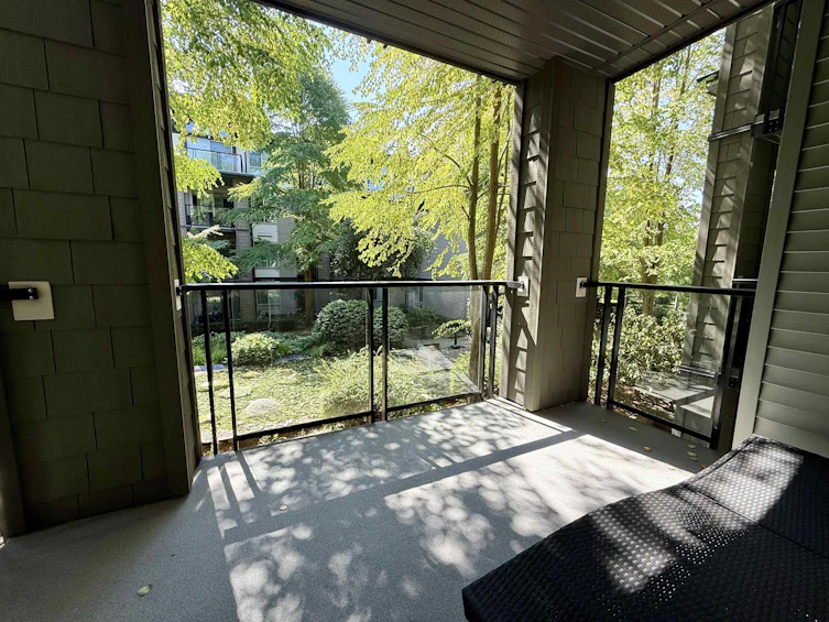 215-7478 Byrnepark Walk, Burnaby, BC, V3N 0B5 - 11