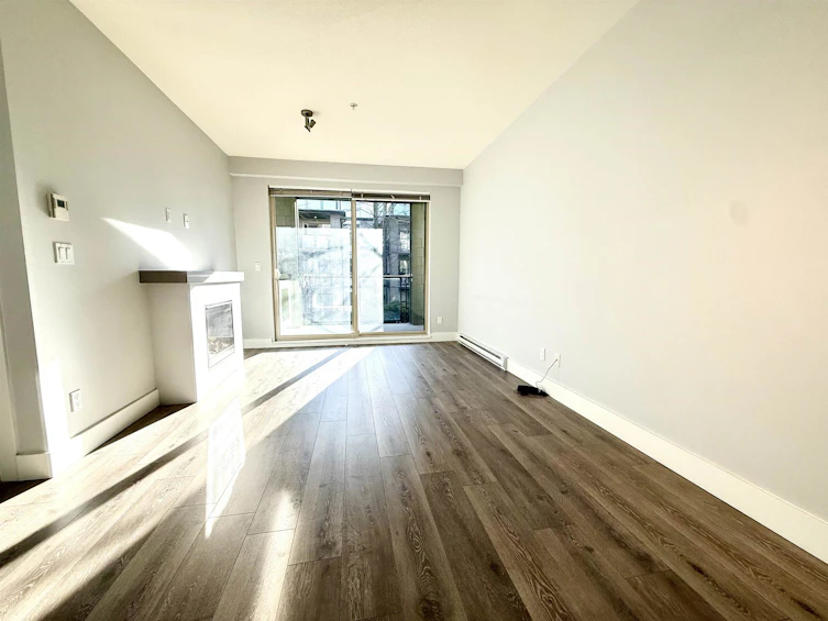 215-7478 Byrnepark Walk, Burnaby, BC, V3N 0B5 - 3