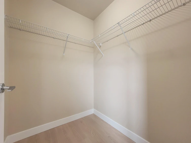 308-2889 E 1st Avenue, Vancouver, BC, V5M 0G2 - 8