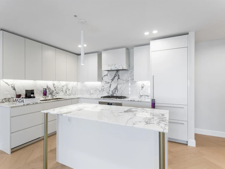 308-3668 W 10th Avenue, Vancouver, BC, V6R 0G4 - 6