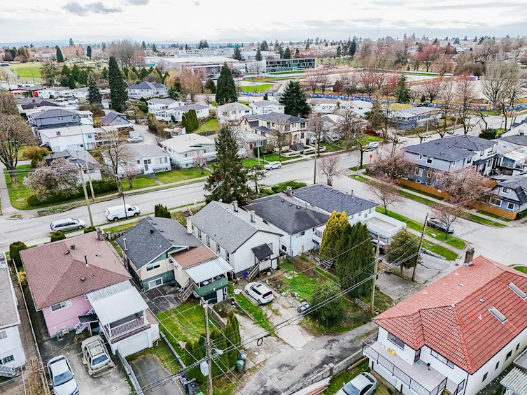 3065 E 45th Avenue, Vancouver, BC, V5R 3C8 - 6