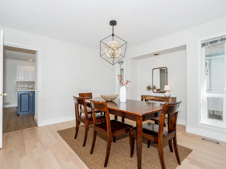 12 Flavelle Drive, Port Moody, BC, V3H 4L4 - 7