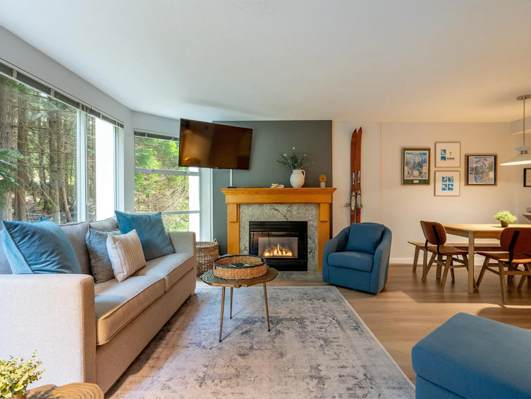 312-4910 Spearhead Place, Whistler, BC, V8E 1G1 - 4