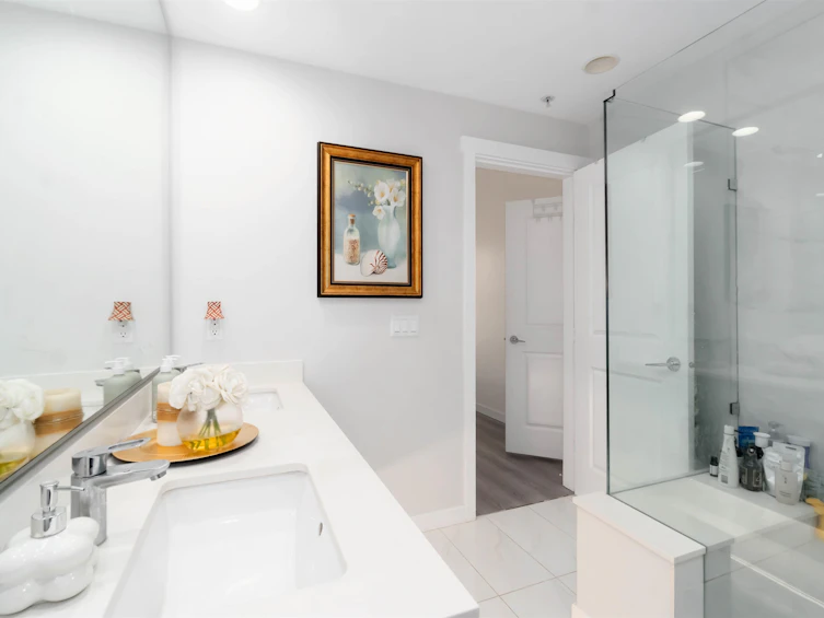 218-9551 Alexandra Road, Richmond, BC, V6X 0S6 - 9