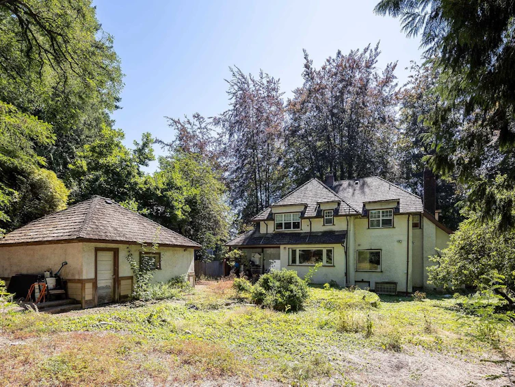 2629 W 49th Avenue, Vancouver, BC, V6N 3S5 - 4