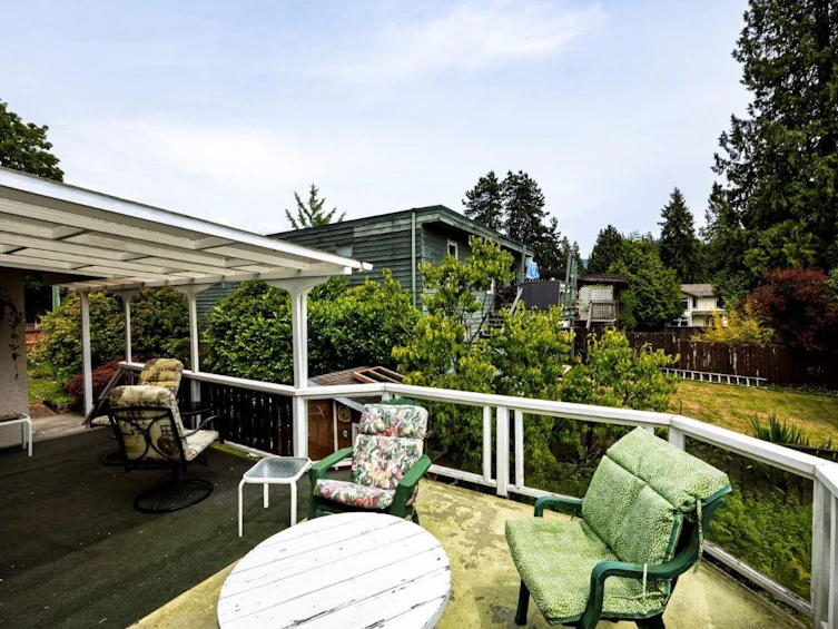 3588 Allan Road, North Vancouver, BC, V7K 2M7 - 40