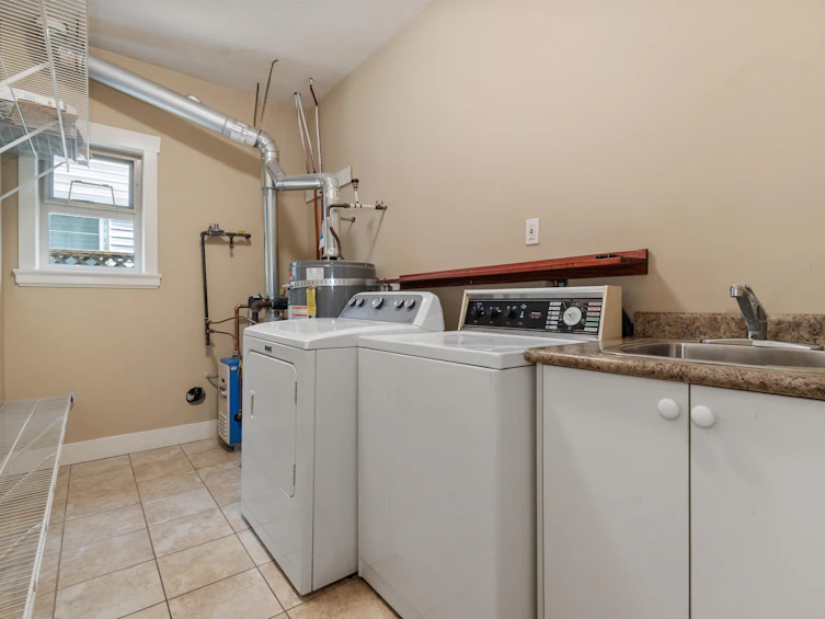 46623 First Avenue, Chilliwack, BC, V2P 1X4 - 33