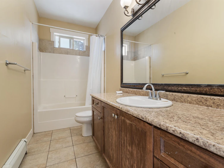 46623 First Avenue, Chilliwack, BC, V2P 1X4 - 21