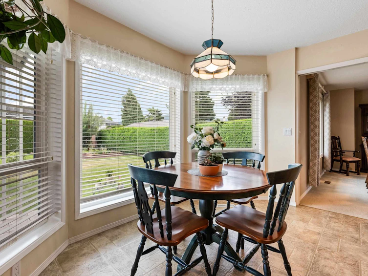 46157 Christina Drive, Chilliwack, BC, V2R 2B6 - 4