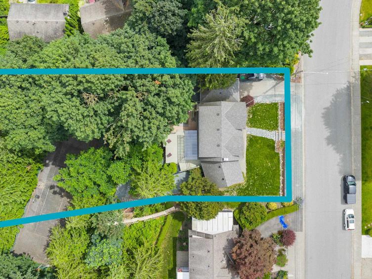 34959 Orchard Drive, Abbotsford, BC, V3G 2B4 - 2
