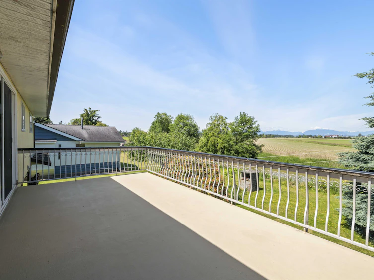 5799 Crescent Drive, Delta, BC, V4K 2E7 - 3