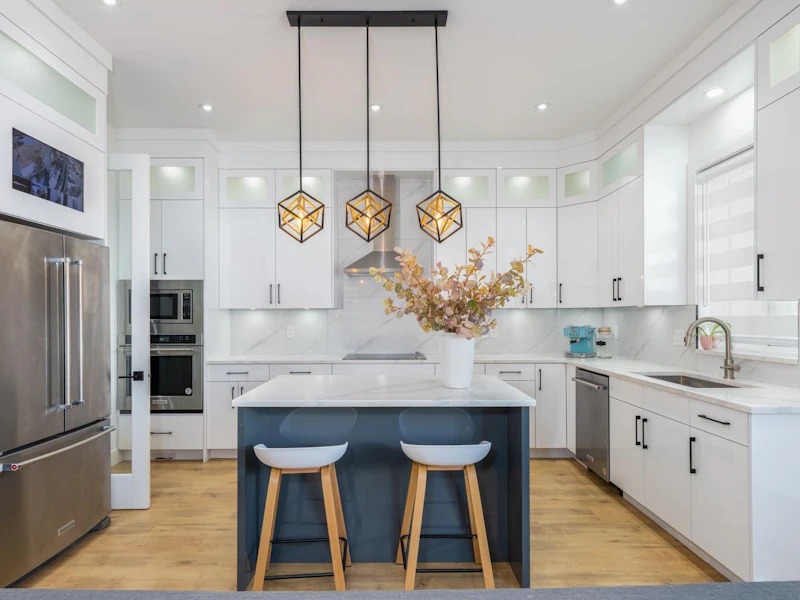 16733 15a Avenue, Surrey BC
