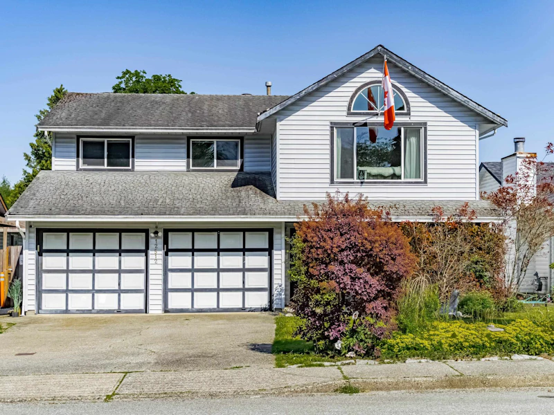 12512 222nd Street, Maple Ridge BC V2X 0W5