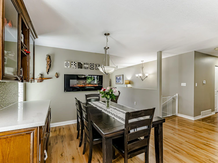 12512 222 Street, Maple Ridge, BC, V2X 0W5 - 6