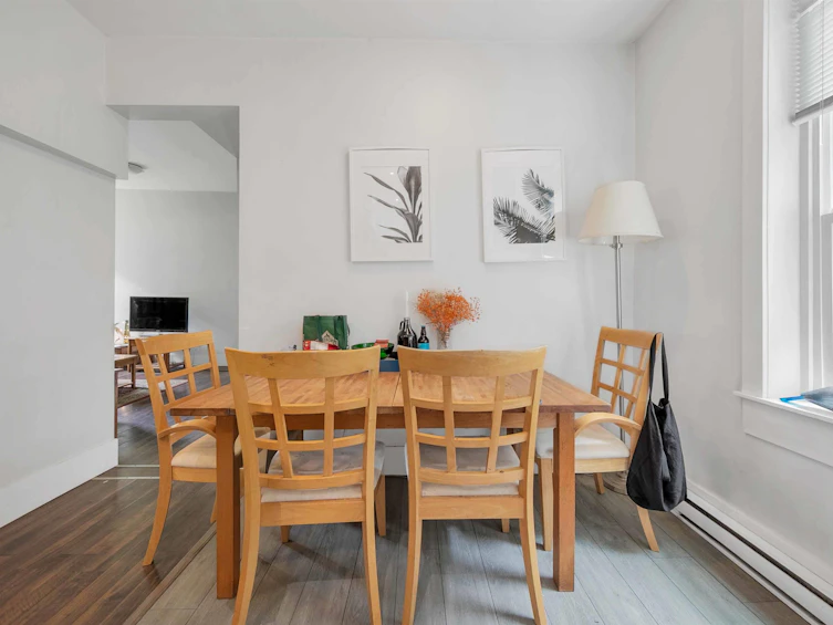 2165 W 8th Avenue, Vancouver, BC, V6K 2A5 - 17