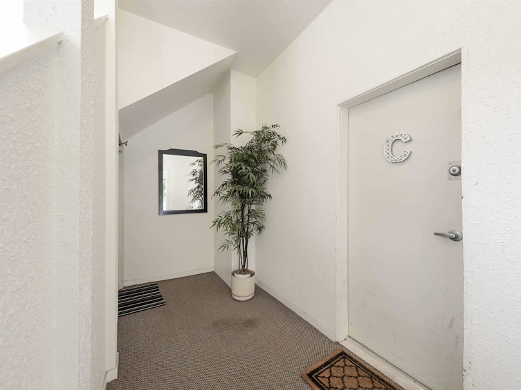 2165 W 8th Avenue, Vancouver, BC, V6K 2A5 - 11