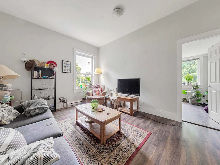2165 W 8th Avenue, Vancouver, BC, V6K 2A5 - 13
