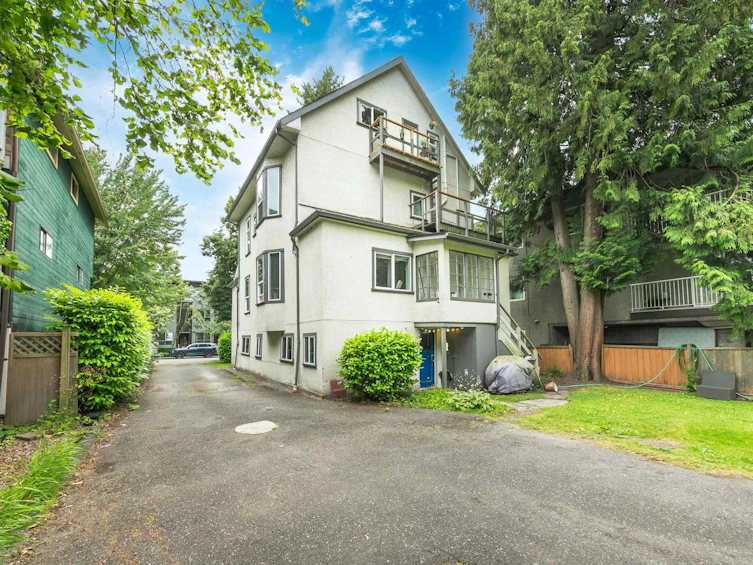 2165 W 8th Avenue, Vancouver, BC, V6K 2A5 - 5