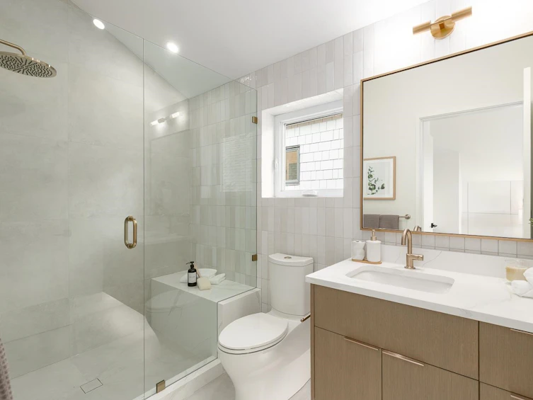 2670 E 38th Avenue, Vancouver, BC, V5R 3M7 - 20
