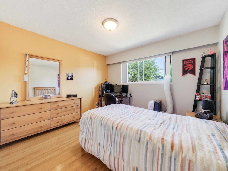 4524 Pender Street, Burnaby, BC, V5C 2N1 - 21