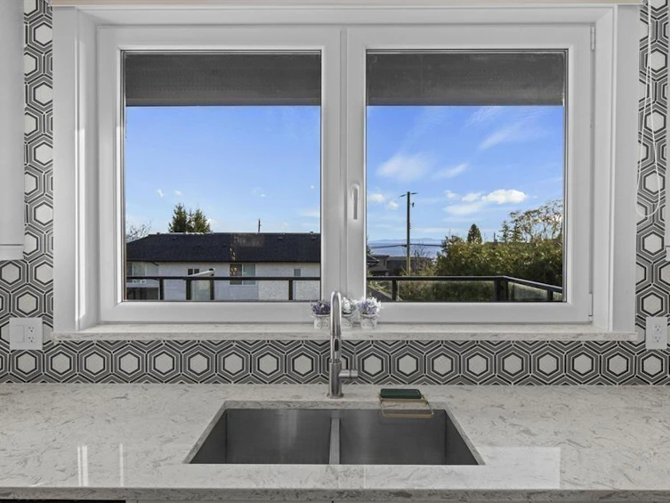 14430 Mann Park Crescent, Surrey, BC, V4B 3A8 - 11