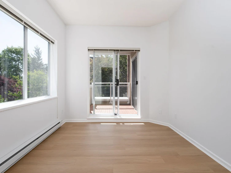 208-5262 Oakmount Crescent, Burnaby, BC, V5H 4R7 - 7