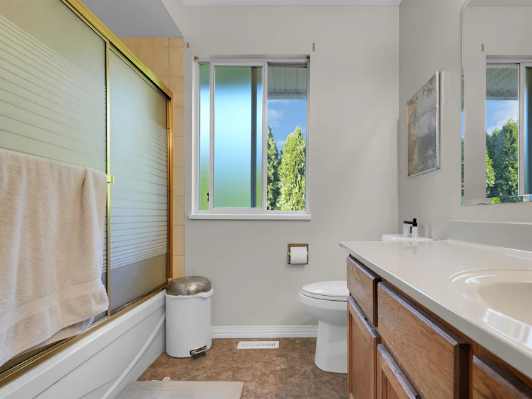 9452 157a Street, Surrey, BC, V4N 3B6 - 16