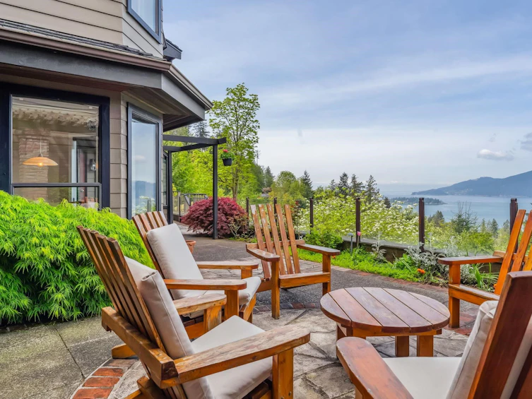 5207 Aspen Drive, West Vancouver, BC, V7W 2Z7