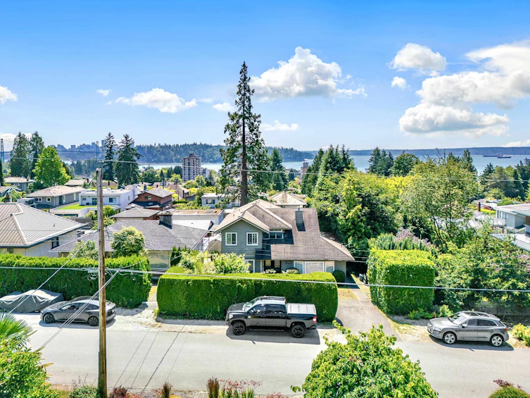 1373 Haywood Avenue, West Vancouver, BC, V7T 1V4 - 40