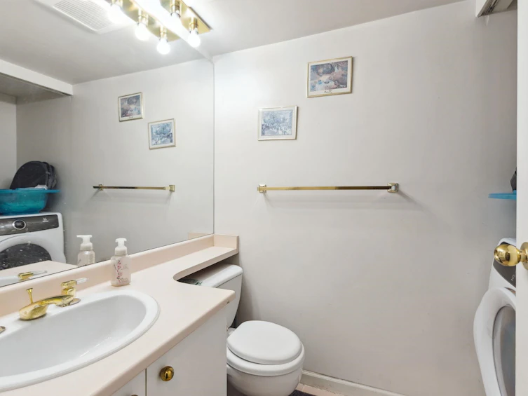 2383 Quayside Court, Vancouver, BC, V5P 4W2 - 22