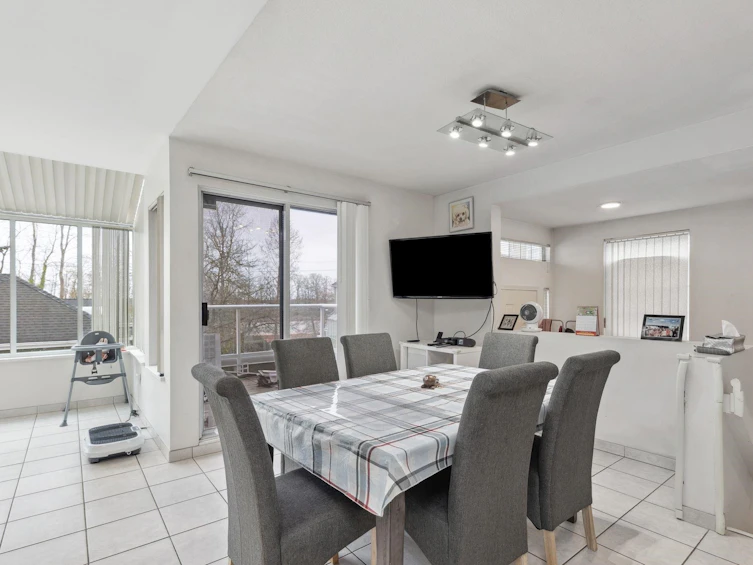 2383 Quayside Court, Vancouver, BC, V5P 4W2 - 9