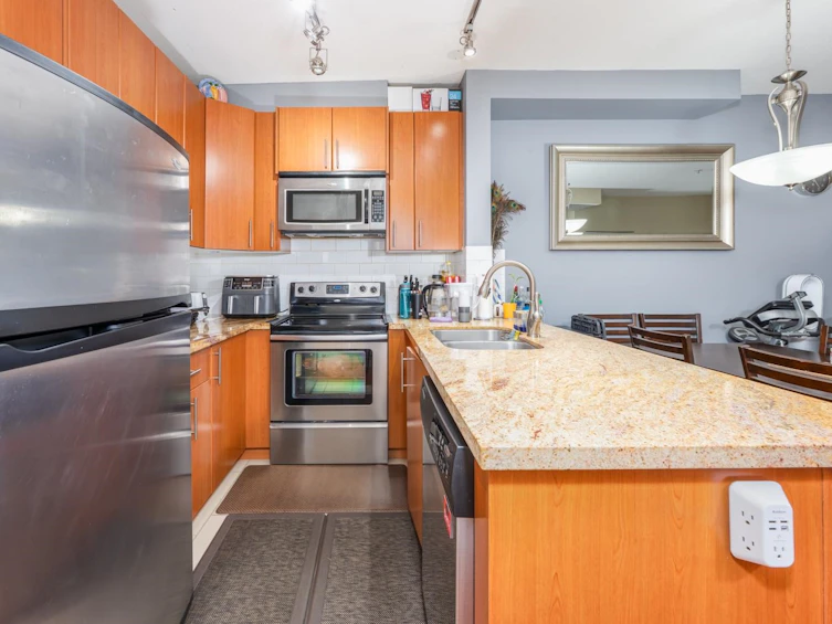 104-5211 Irmin Street, Burnaby, BC, V5J 0C9 - 14