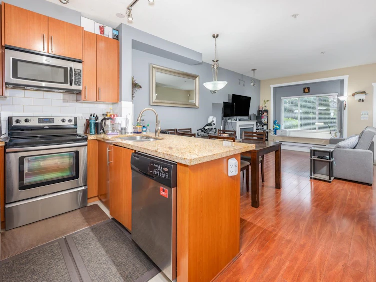 104-5211 Irmin Street, Burnaby, BC, V5J 0C9 - 16