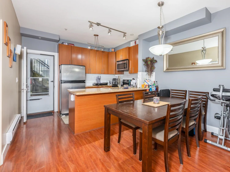 104-5211 Irmin Street, Burnaby, BC, V5J 0C9 - 9