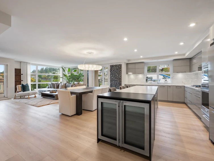 303-1160 Oxford Street, Surrey, BC, V4B 0B3 - 14