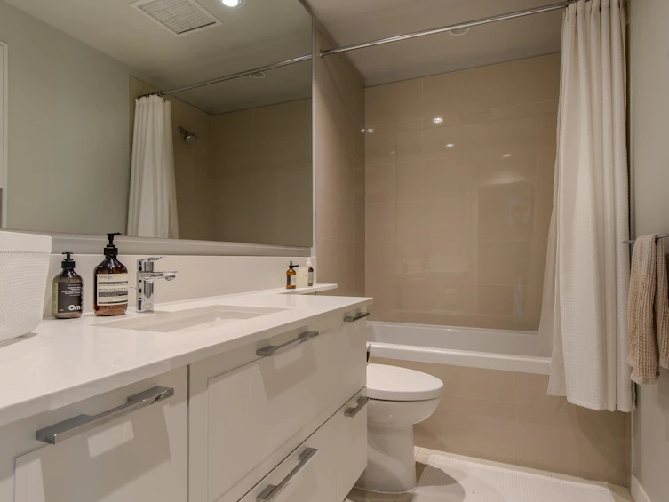 1106-118 Carrie Cates Court, North Vancouver, BC, V7L 0B2 - 29
