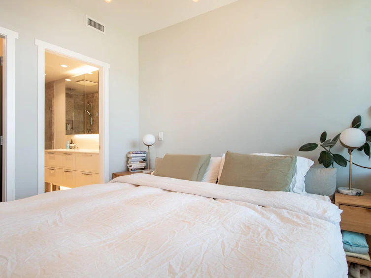 1106-118 Carrie Cates Court, North Vancouver, BC, V7L 0B2 - 24