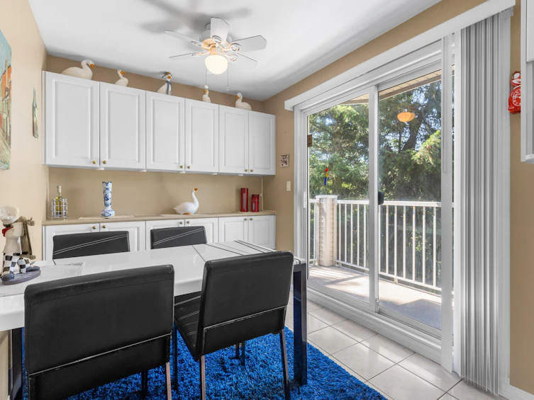 23-22800 Windsor Court, Richmond, BC, V6V 2X6 - 13