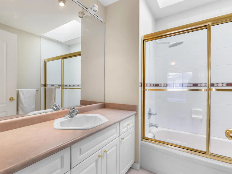 23-22800 Windsor Court, Richmond, BC, V6V 2X6 - 21