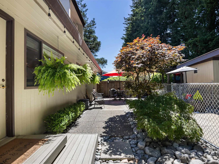 3279 Chestnut Street, Abbotsford, BC, V2S 4M2 - 30