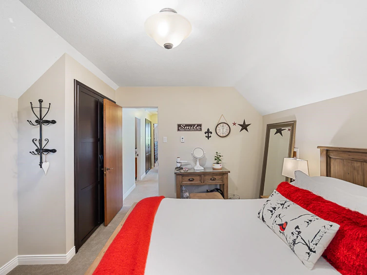 3279 Chestnut Street, Abbotsford, BC, V2S 4M2 - 27