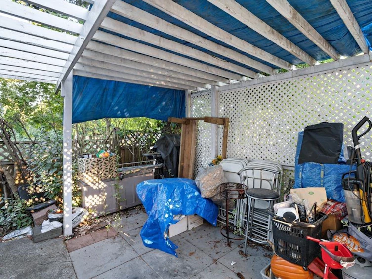 727 E 39th Avenue, Vancouver, BC, V5W 1K5 - 3